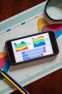 Estrategia de SEO local para captar pacientes reales en barrios de Alicante como Los Ángeles y San Blas.